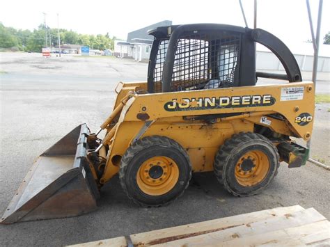 john deere skid steer 240 bucket hydralic line|240 .